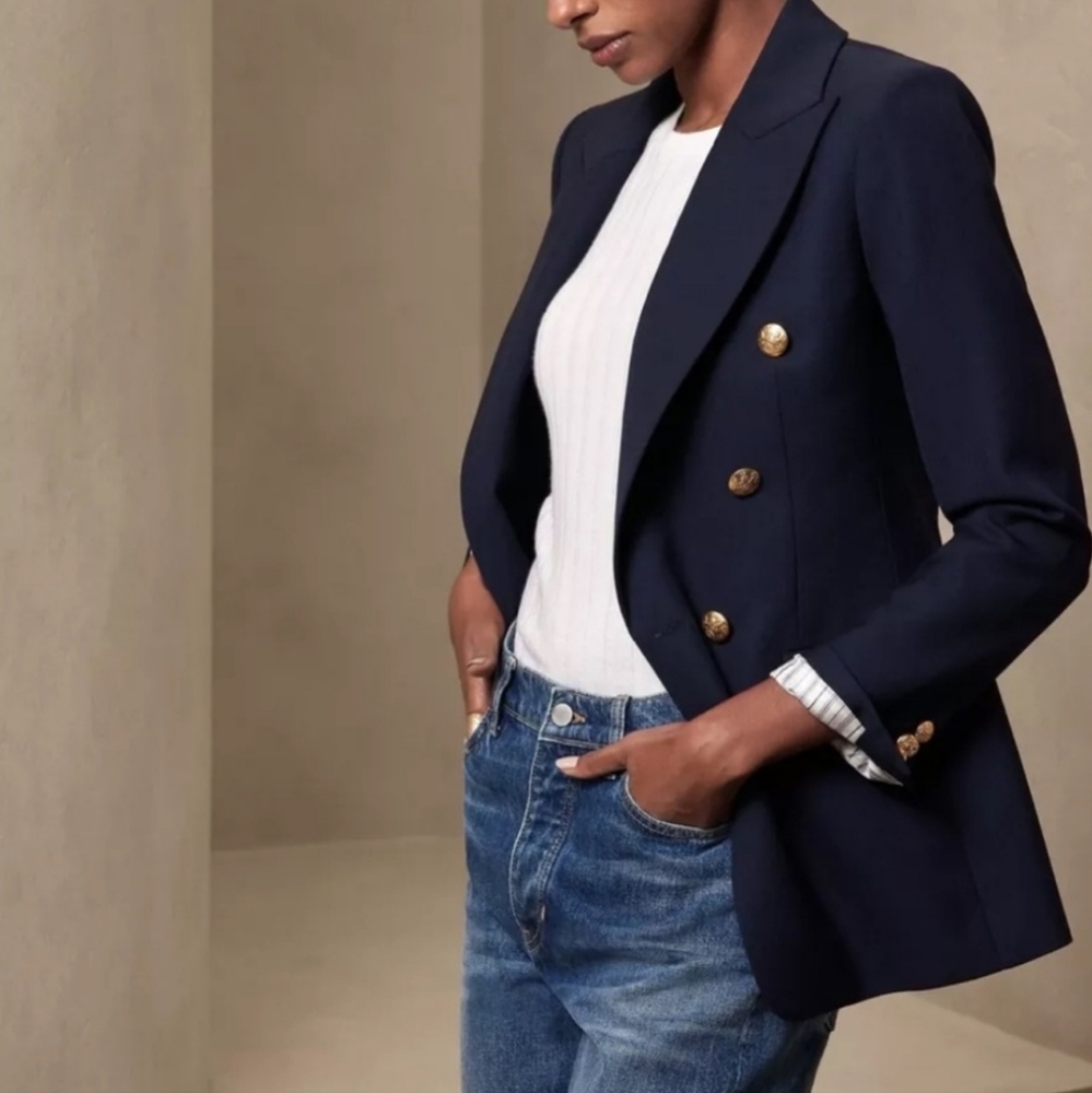 Banana Republic Capitan blazer size 4